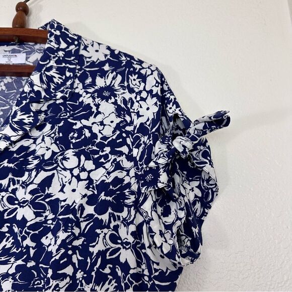Untuckit Camille Dress Woman’s 14 Blue White Floral Print Button Front Pockets - Picture 7 of 13